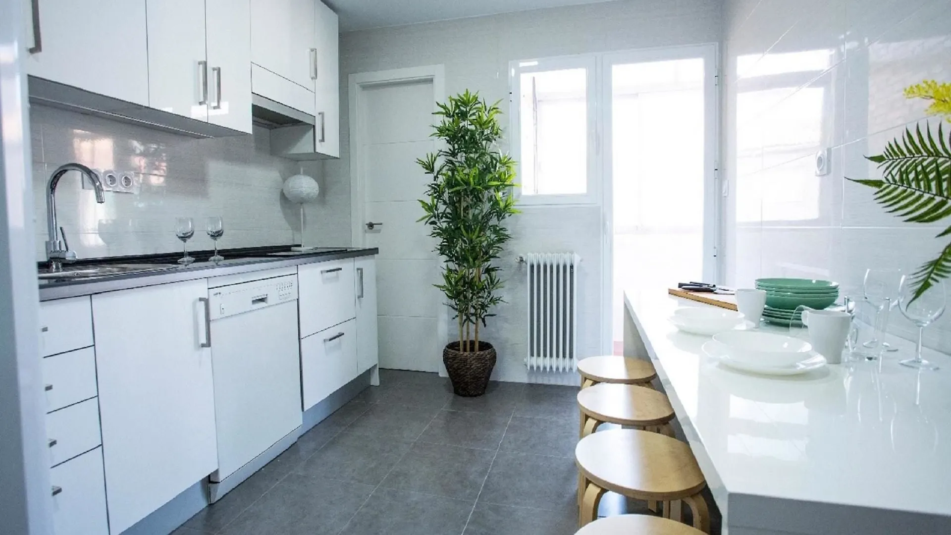 Apartment With 4 Bedrooms In Granada, With Wonderful City View, Furnis Granada