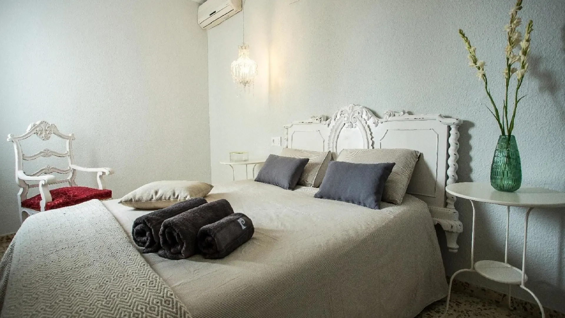 Apartment With 4 Bedrooms In Granada, With Wonderful City View, Furnis  Granada